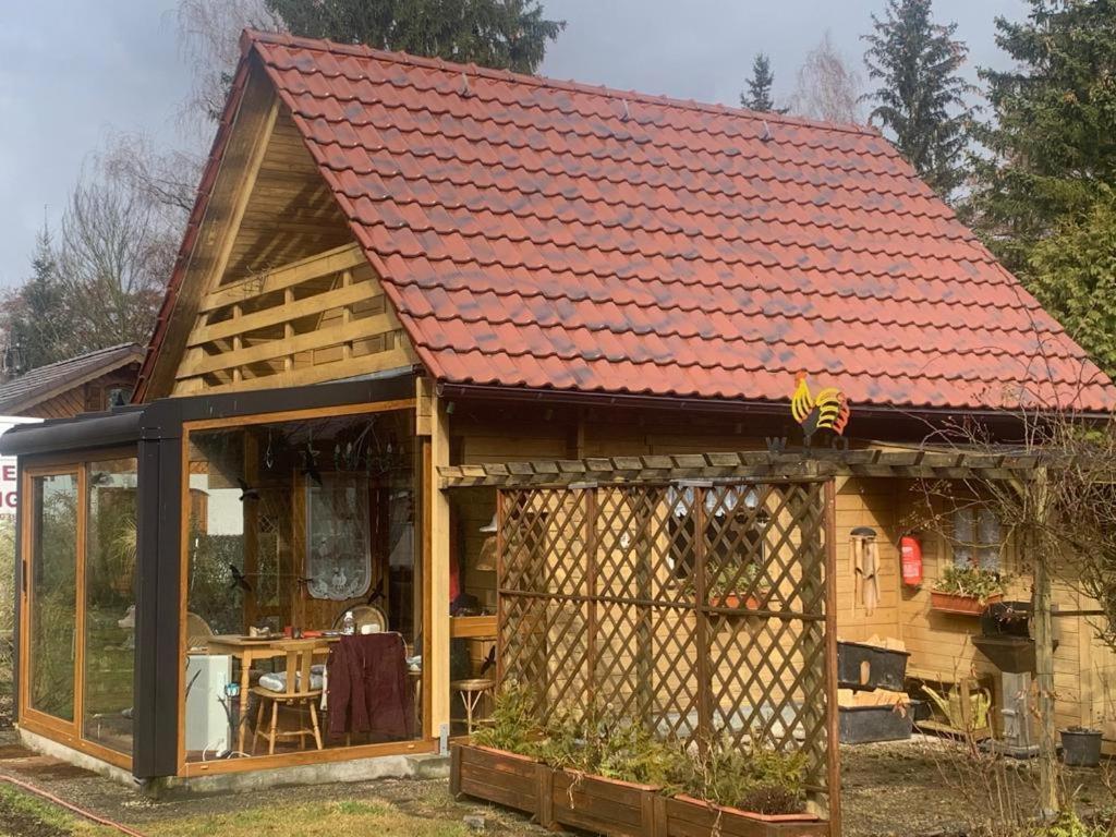 Holzhaus Mit Direktem Wasserzugang In Berlin-Koepenick Экстерьер фото